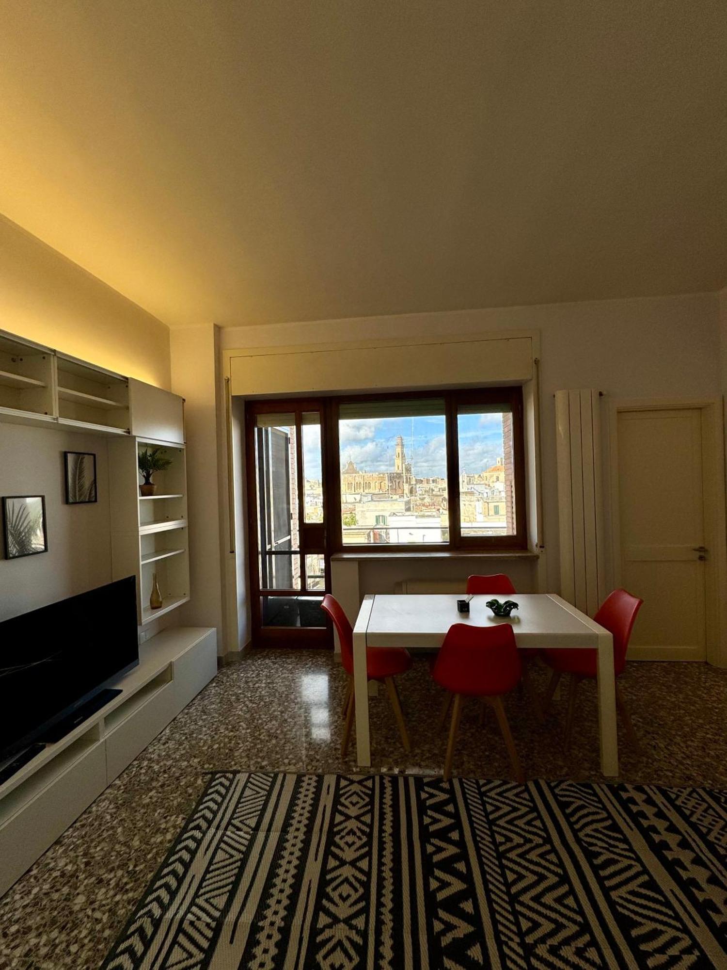 4 Balconi House- Appartamento Moderno A Lecce Dış mekan fotoğraf